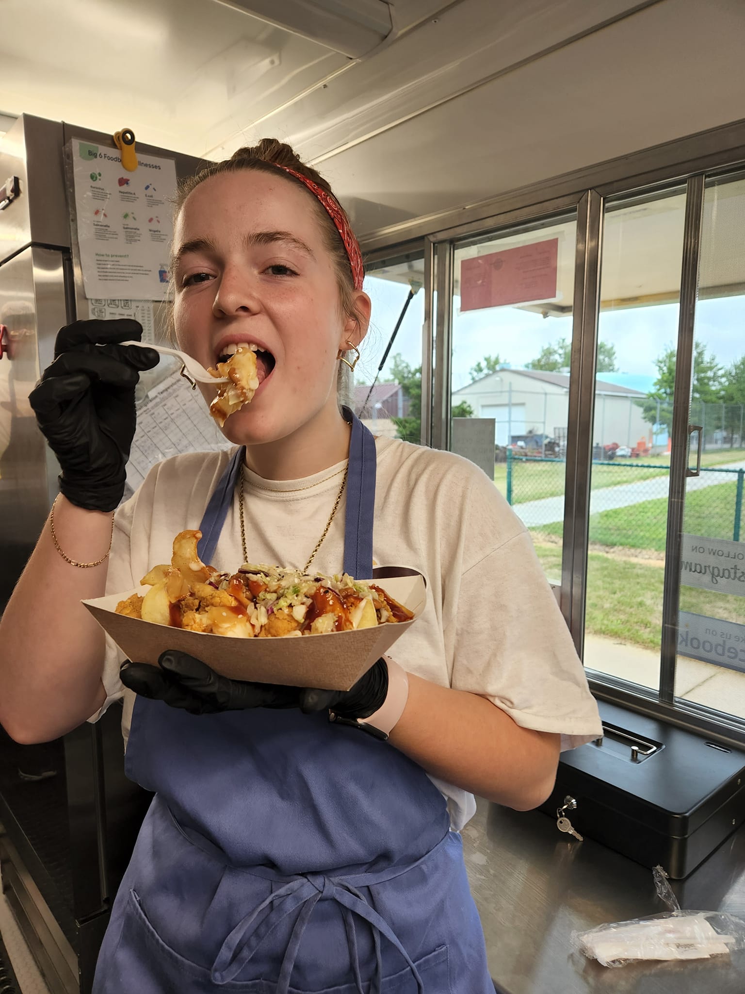 about-lucky-beez-food-truck